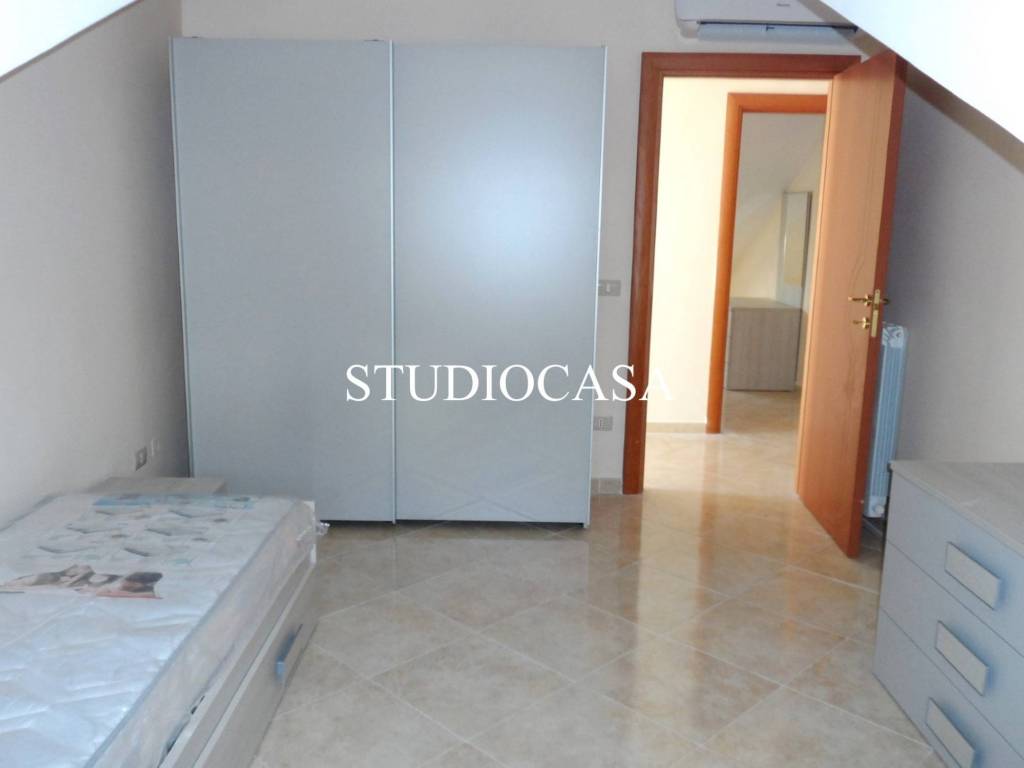 Attico / mansarda a San nicola la strada - Foto 4