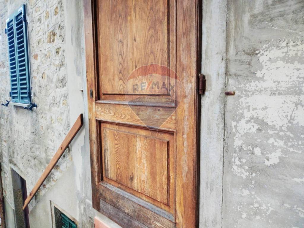 Appartamento a Loro ciuffenna in Via della Valle, 32 - Foto 2