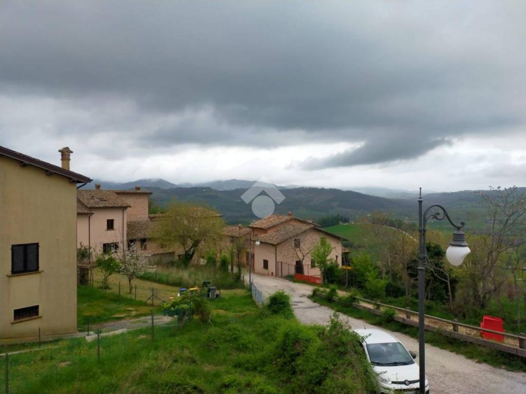 Casa indipendente a Nocera umbra in VOCABOLO COSTA - Foto 2