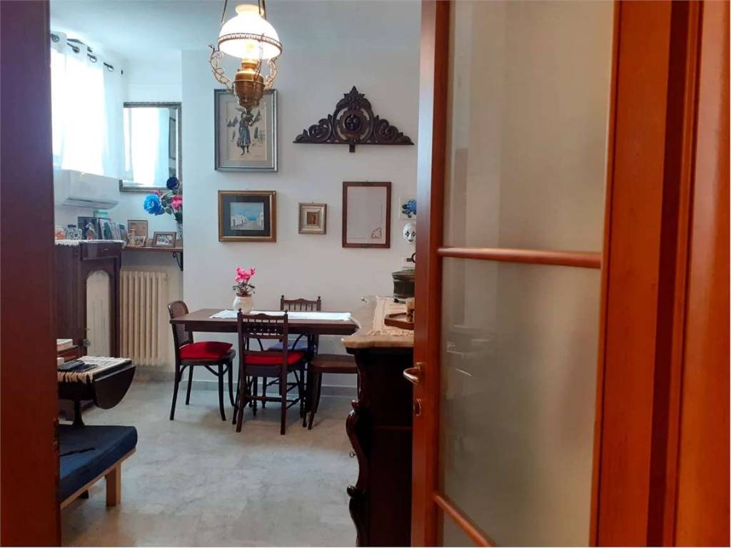 Appartamento a Brindisi in Viale Aldo Moro, 55 - Foto 4