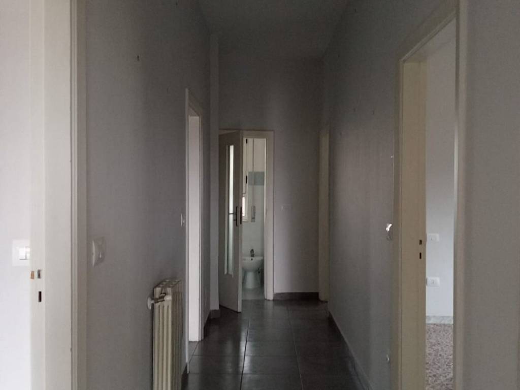 Appartamento a Aversa in Via Gaio Valerio Catullo - Foto 3