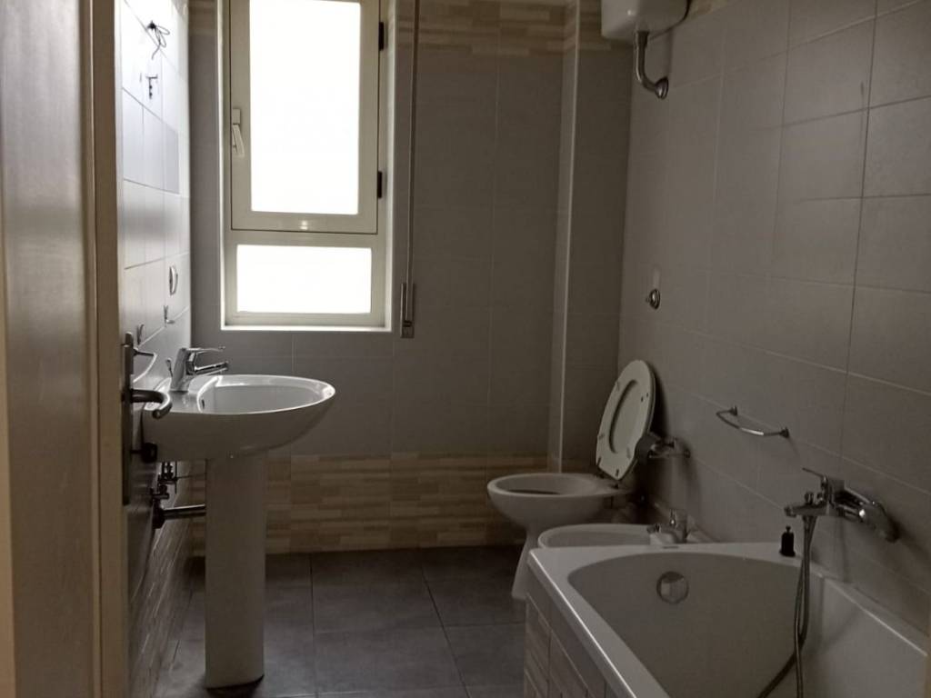 Appartamento a Aversa in Via Gaio Valerio Catullo - Foto 4