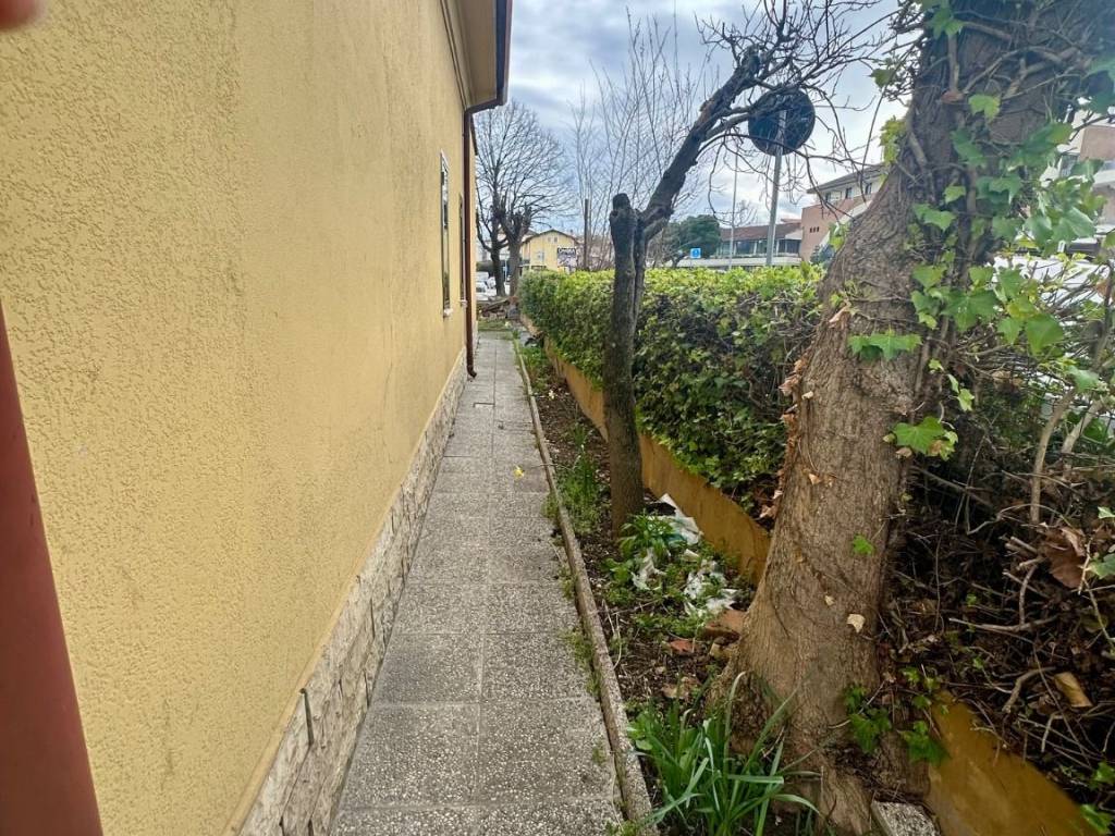 Villa a Riccione in Viale Asmara - Foto 3