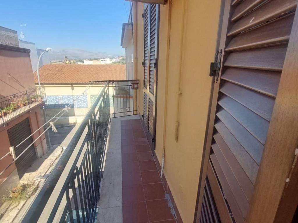 Palazzo / stabile a Balestrate in Via Guardione, 4 - Foto 3