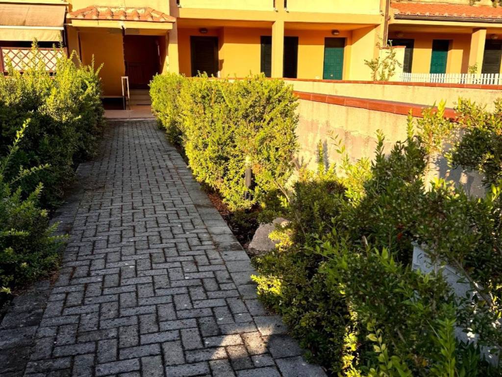 Appartamento a Orbetello in Via della Pace - Foto 3