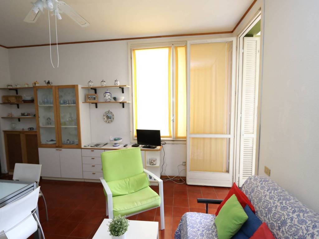 Appartamento a Varazze in Via degli Oleandri - Foto 3