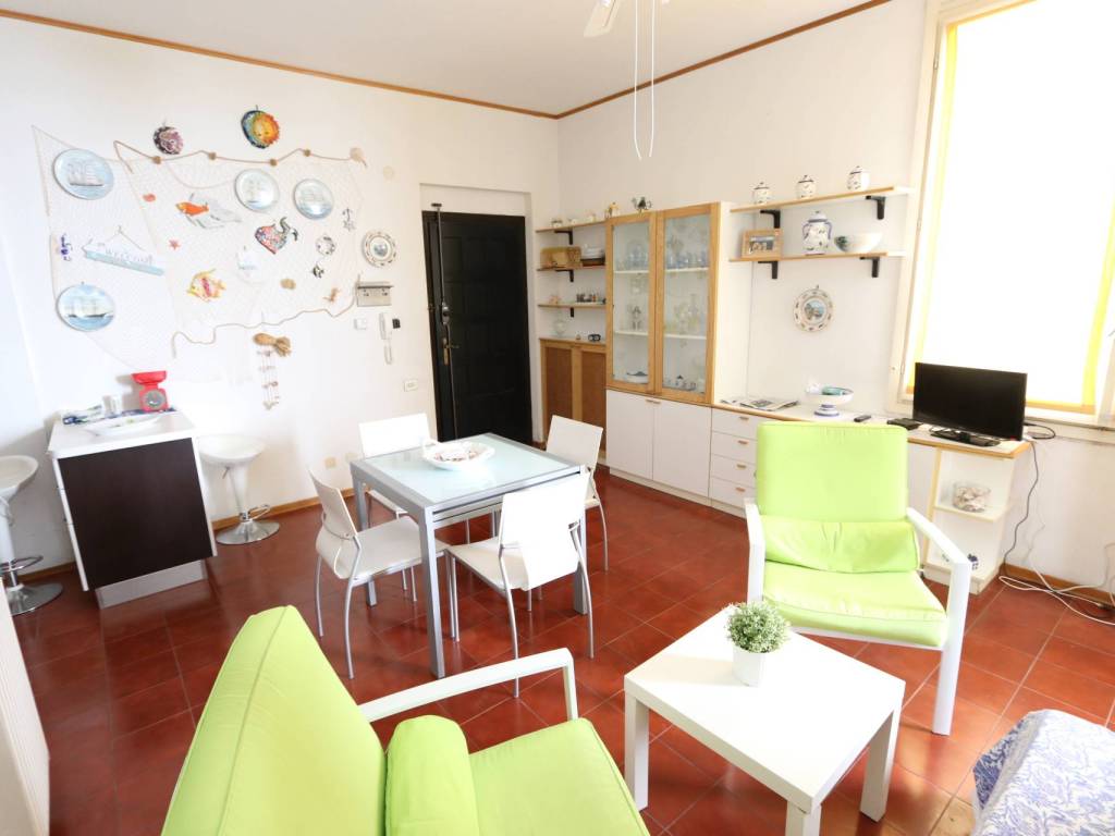 Appartamento a Varazze in Via degli Oleandri - Foto 4