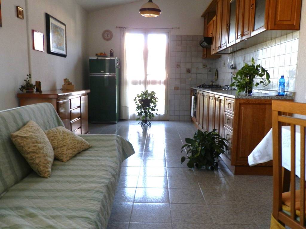 Appartamento a Quartu sant'elena in Via d'Elba, 9 - Foto 2