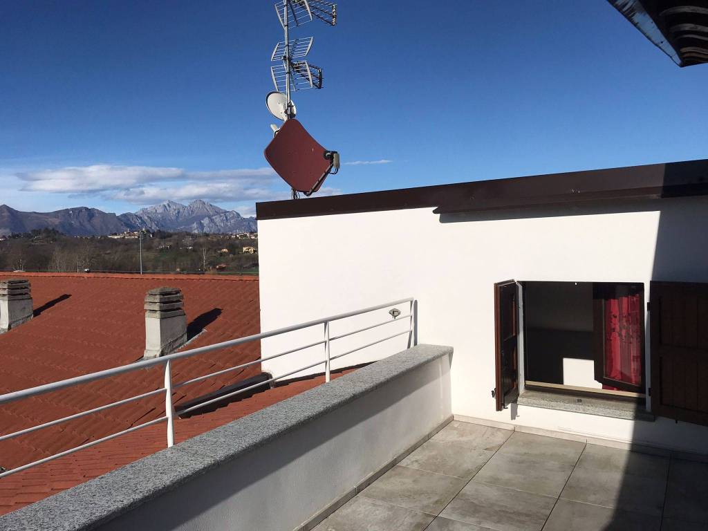 Appartamento a Monticello brianza in Via San Michele, 32 - Foto 5