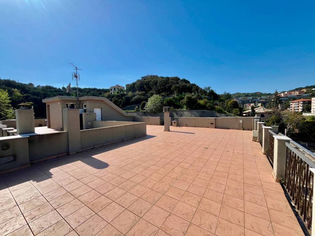 Appartamento a Celle ligure in Via Santi Giacomo e Filippo, 2 - Foto 3