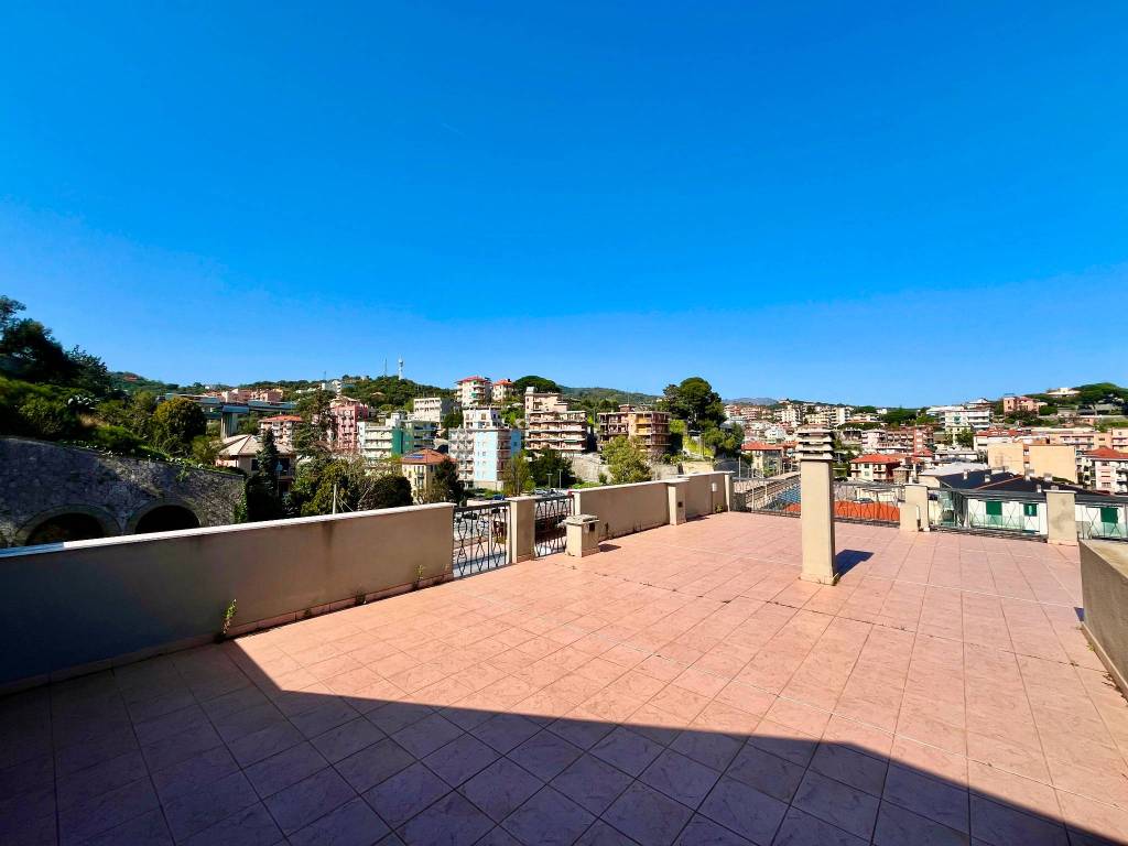 Appartamento a Celle ligure in Via Santi Giacomo e Filippo, 2 - Foto 5