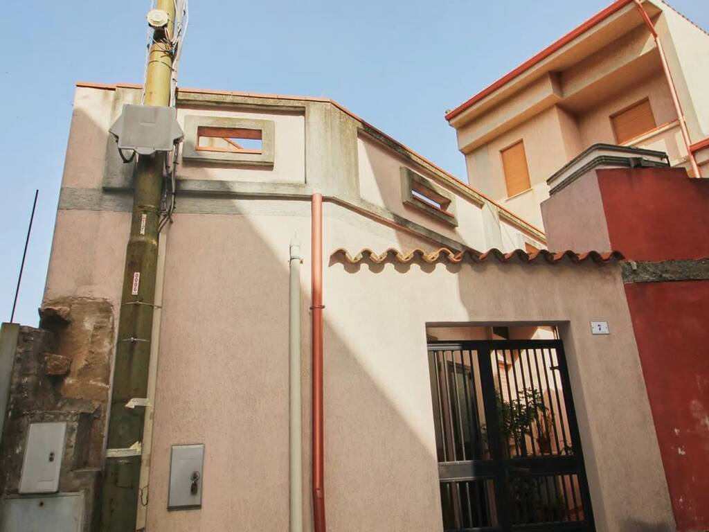 Villa a Arbus in Vicolo Iv Libertà, 7 - Foto 2