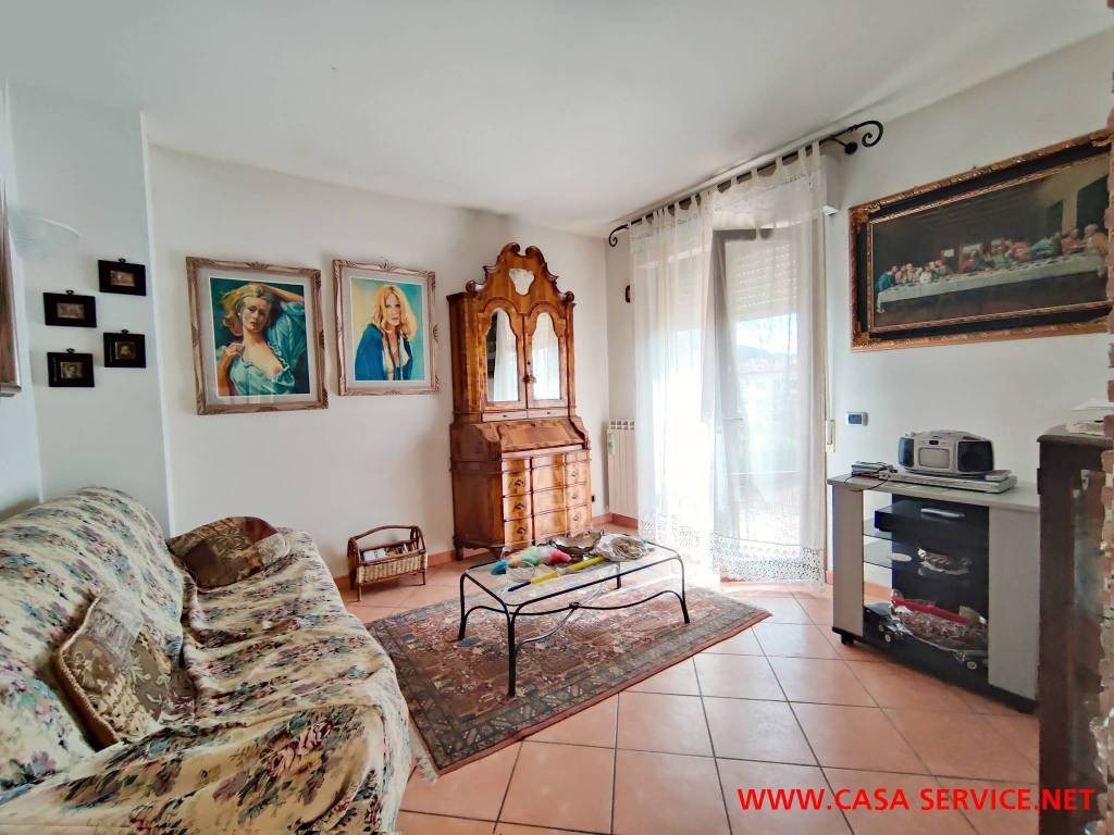 Casa indipendente a Loro ciuffenna in Via Alessandro Volta - Foto 5