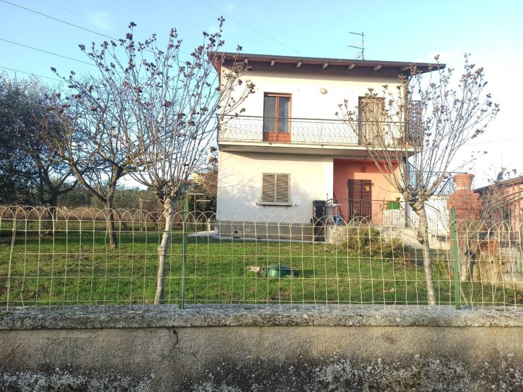 Appartamento a Castiglione del lago in Via Piemonte, 24 - Foto 5