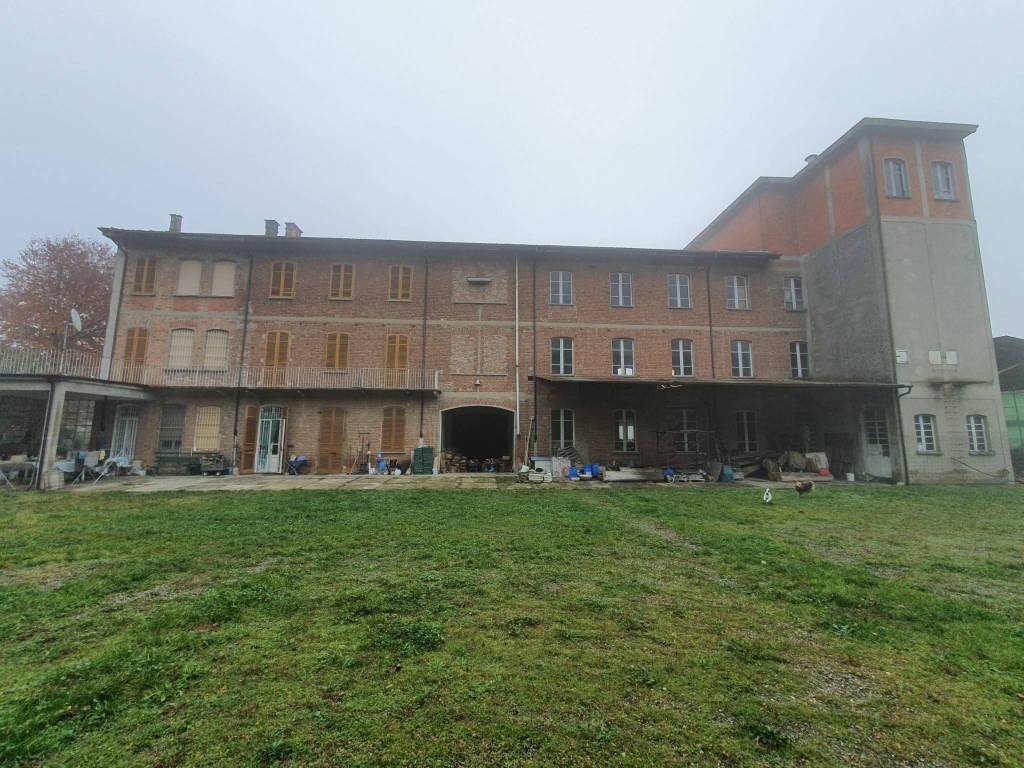 Rustico / casale a Altavilla monferrato in Strada Provinciale per Alessandria, 22 - Foto 2