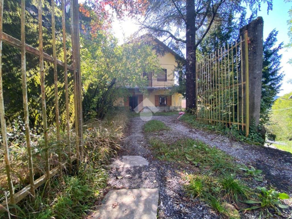 Appartamento a Torriglia in Via Privata Casa, 28 - Foto 2