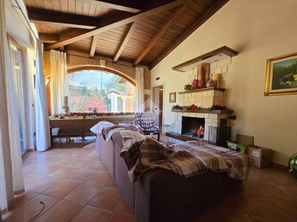 Villa a Sant'agata de' goti in Contrada Castrone - Foto 4