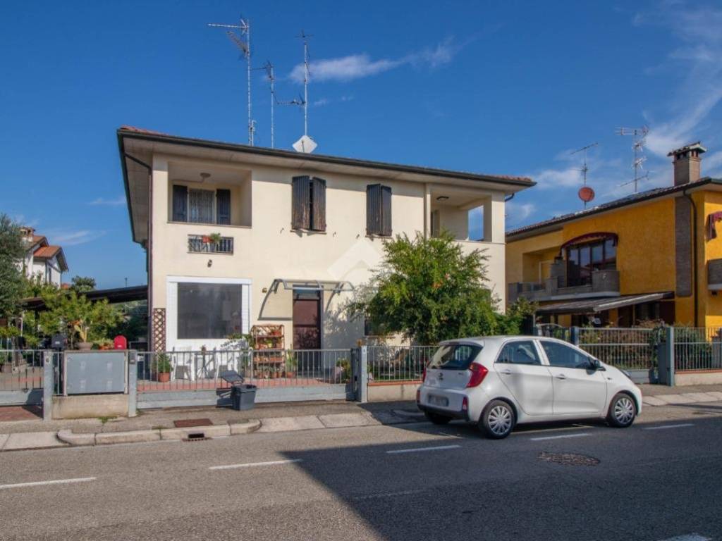 Villa a Ravenna - Foto 2