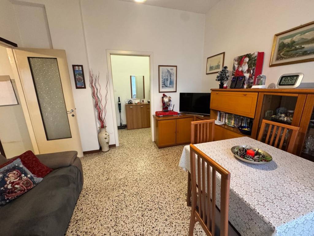 Appartamento a Vigevano in Via Carlo Farini, 42 - Foto 2