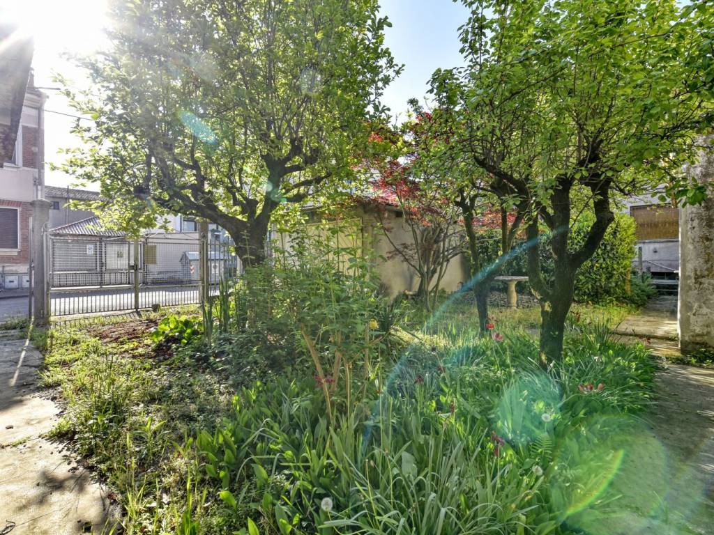Casa indipendente a Valenza in Via Giuseppe Oddone, 2 - Foto 5