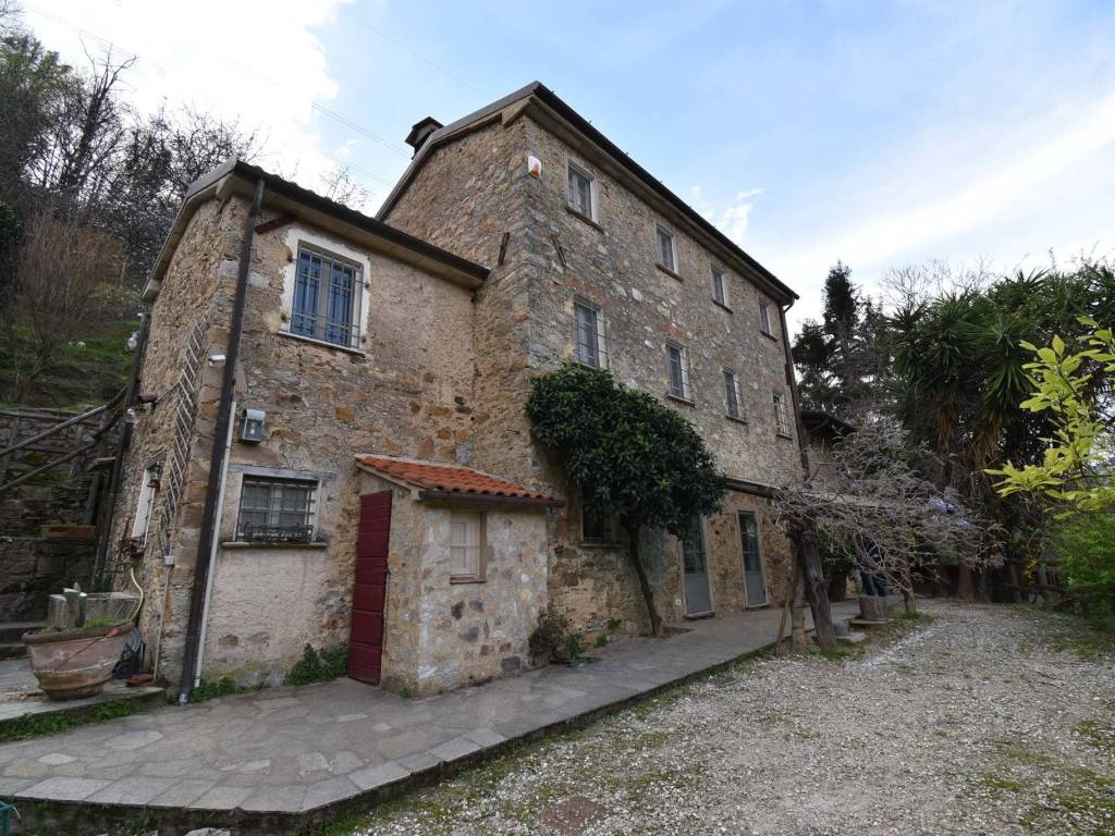 Villa a Pietrasanta in Via Colle delle Guardie - Foto 3