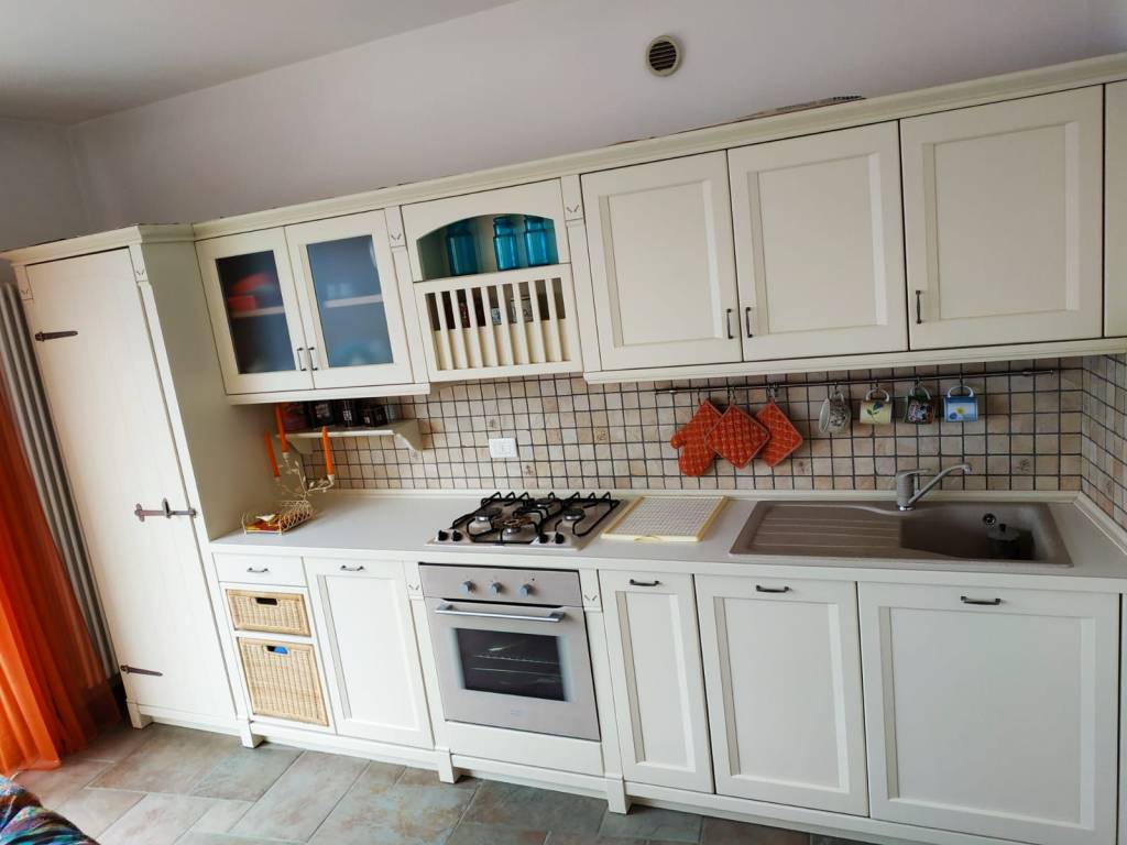 Appartamento a Bellano in Via della Colombera - Foto 4