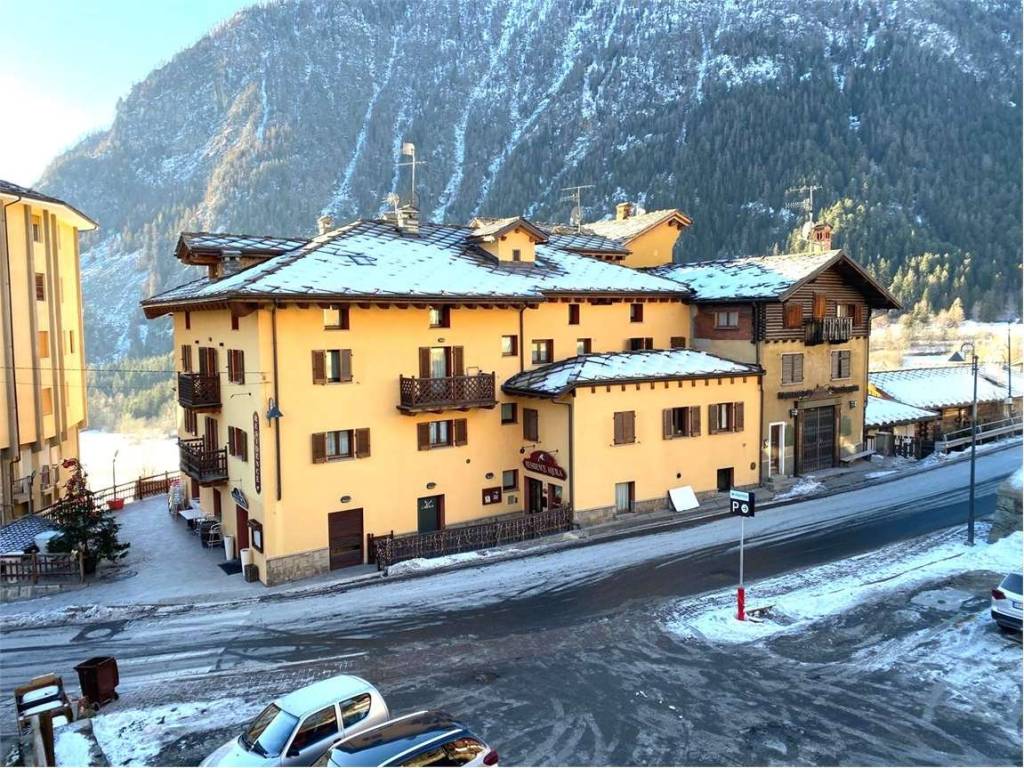 Palazzo / stabile a Brusson in Rue Trois Villages - Foto 5