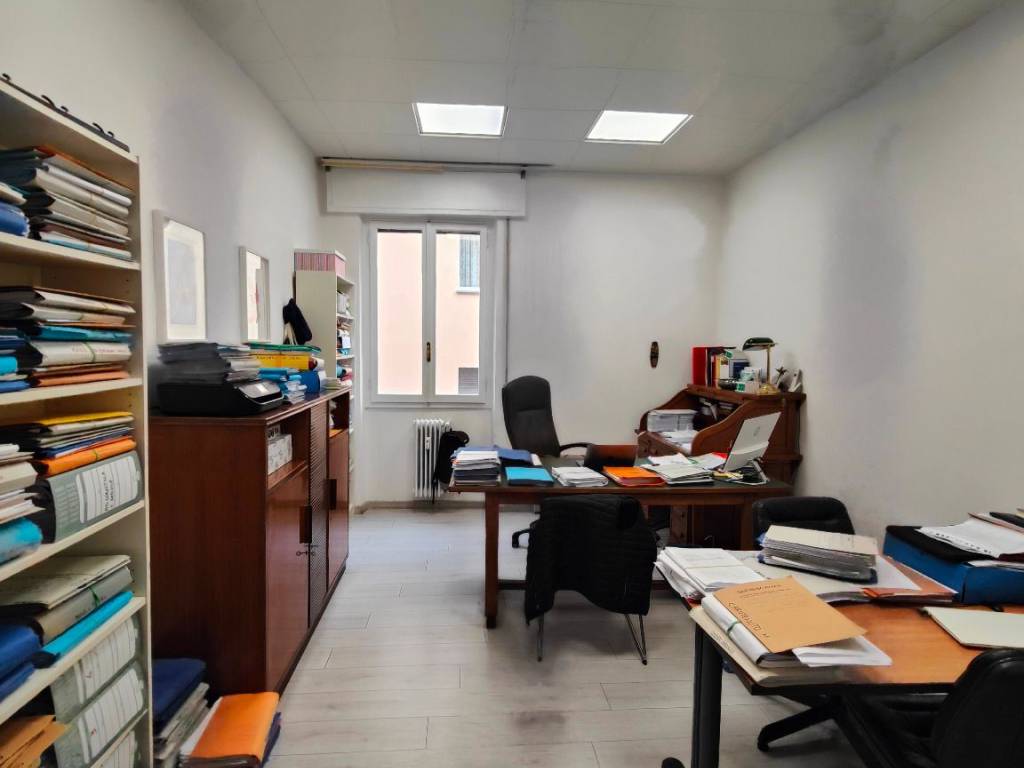 Immobile a Bologna in Via Luigi Carlo Farini, 29 - Foto 3