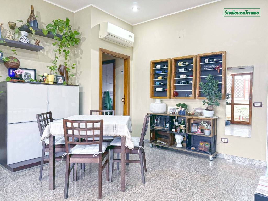 Appartamento a Teramo in Via Giulio Cesare Canzanese - Foto 5