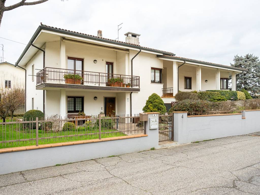 Villa a Soave in Via Roma - Foto 2