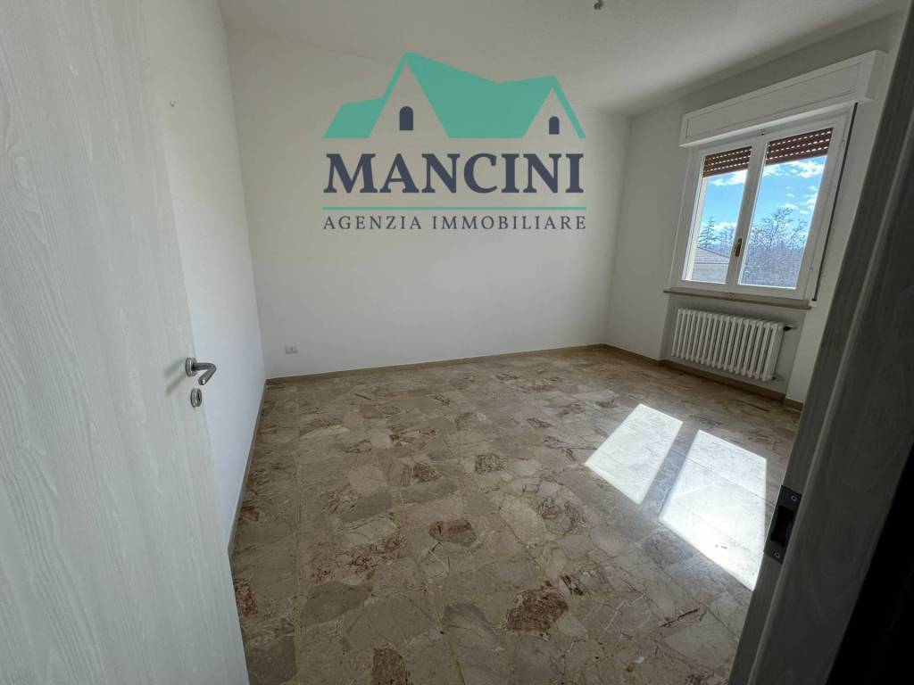 Appartamento a Jesi in CRIVELLI - Foto 3