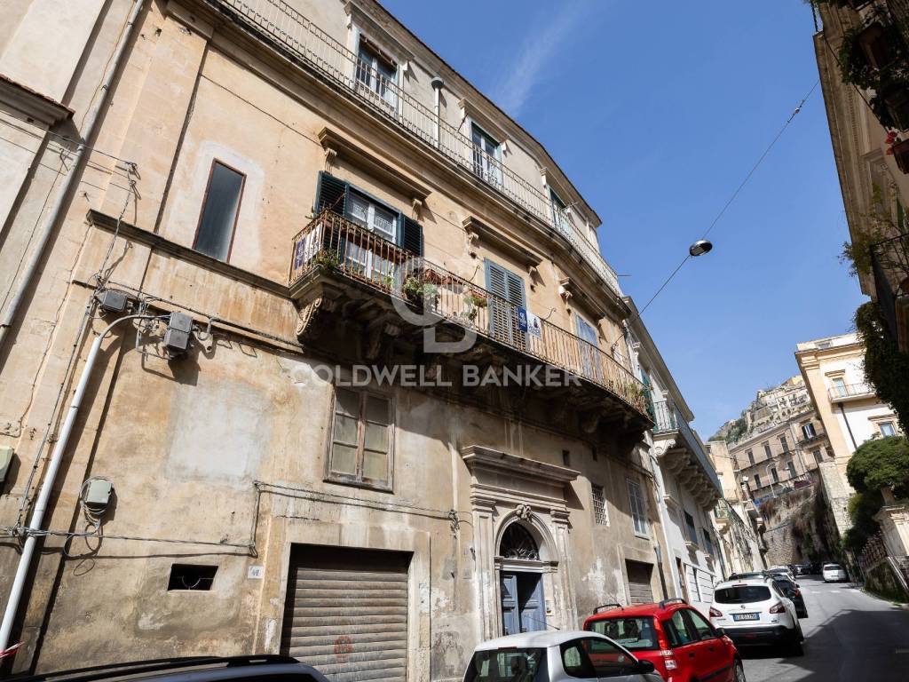 Palazzo / stabile a Modica in Corso Garibaldi, 49 - Foto 2