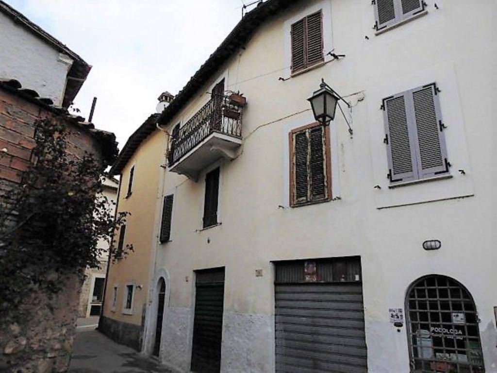 Appartamento a Terni in Via Sant'Andrea, 26 - Foto 3