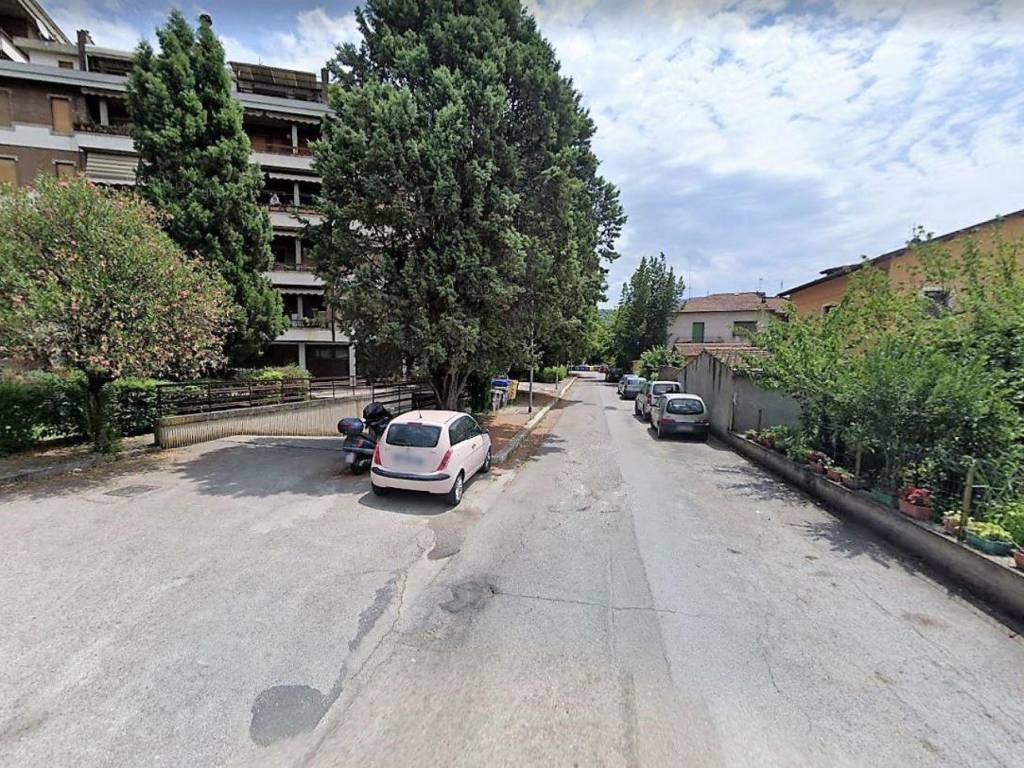 Box / garage a Terni in Via Carnia, 8 - Foto 3