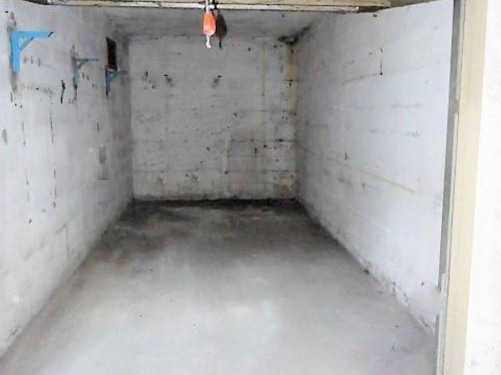 Box / garage a Terni in Via Carnia, 8 - Foto 5