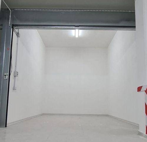 Box / garage a Eboli in Via Italia, 19 - Foto 3