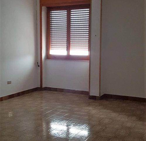Appartamento a Battipaglia in Via Pasquale Villari - Foto 3