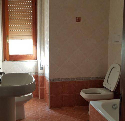 Appartamento a Battipaglia in Via Pasquale Villari - Foto 5