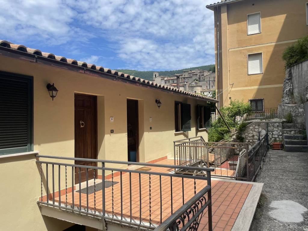 Appartamento a Polino in Via Casale - Foto 2