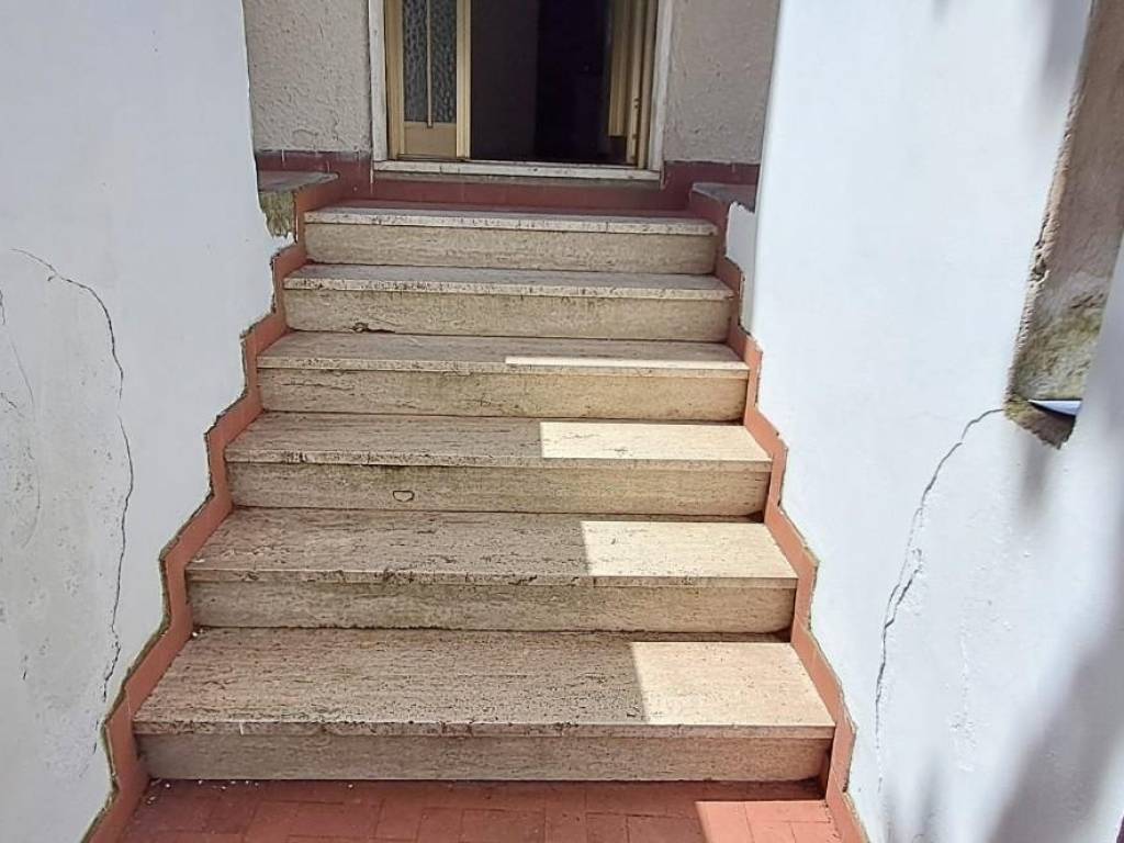 Appartamento a Cecina in Viale della Repubblica, , 7 - Foto 5