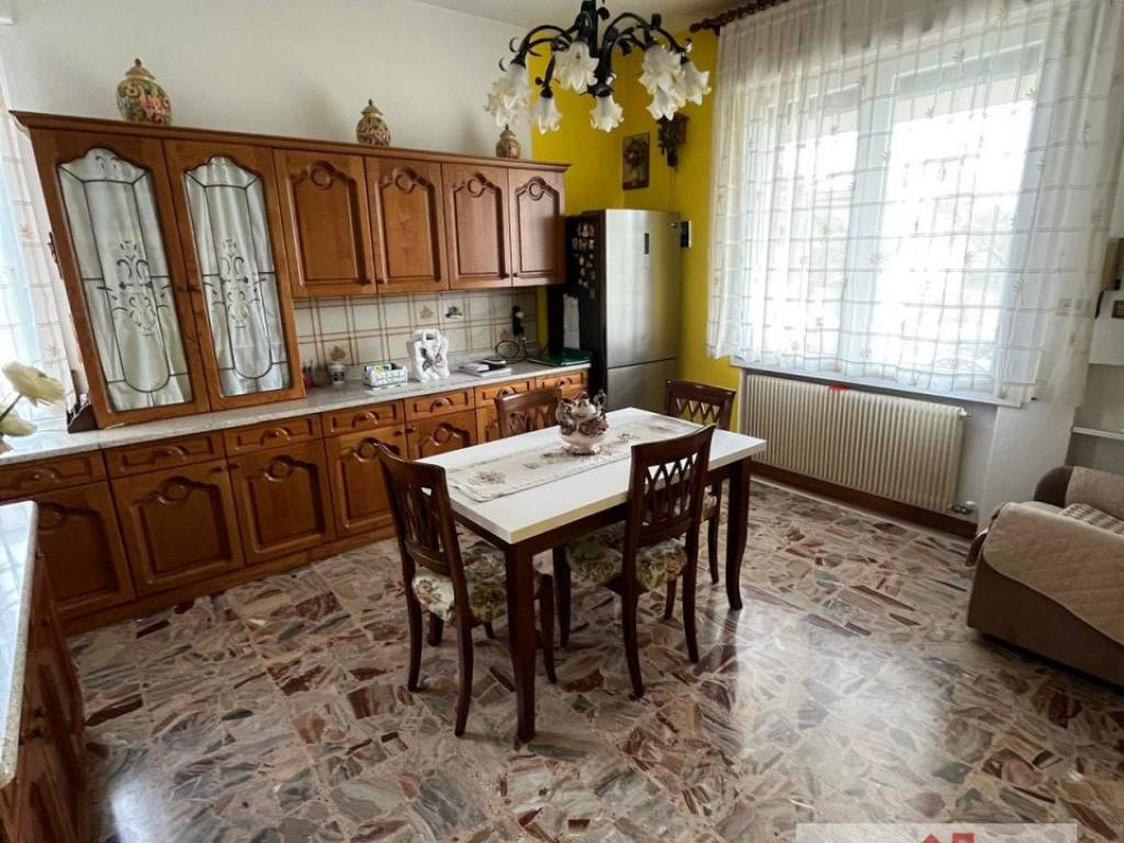 Villa a Crocetta del montello in Via Fantin - Foto 4