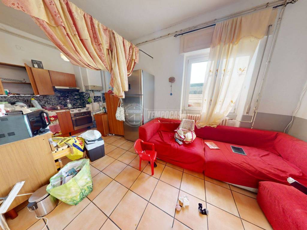 Appartamento a Vedano olona in Via per Venegono - Foto 2
