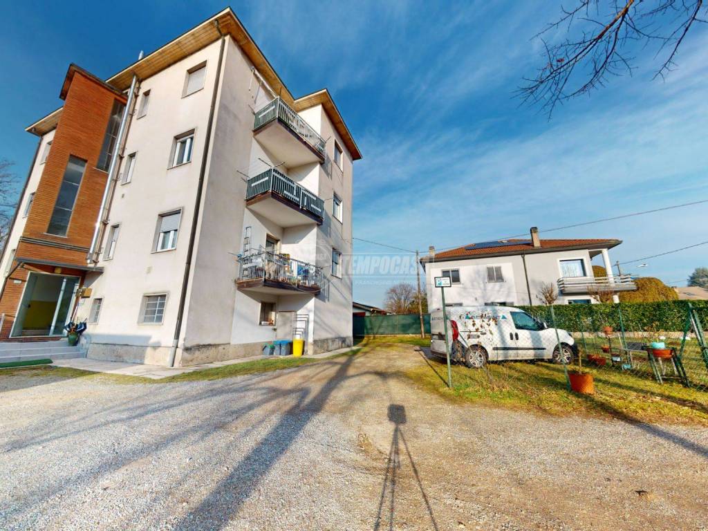 Appartamento a Vedano olona in Via per Venegono - Foto 3