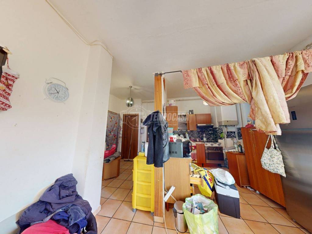 Appartamento a Vedano olona in Via per Venegono - Foto 5