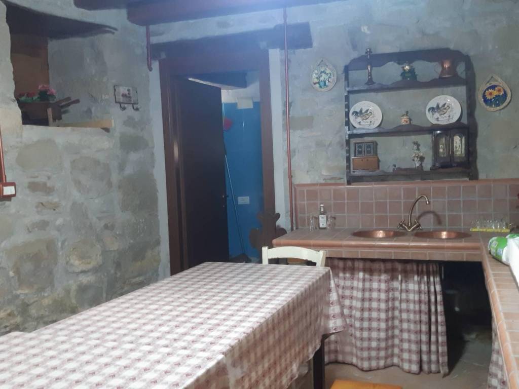 Casa indipendente a Ascoli piceno in Frazione Coperso - Foto 4