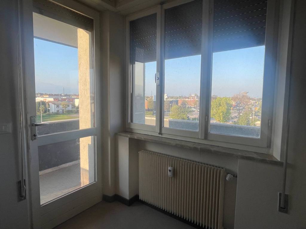 Appartamento a Pordenone in Viale Venezia - Foto 4