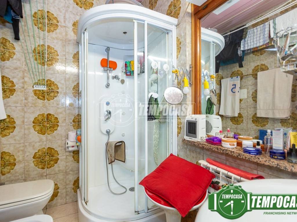 Appartamento a Verona in Via Mario Calderara - Foto 2