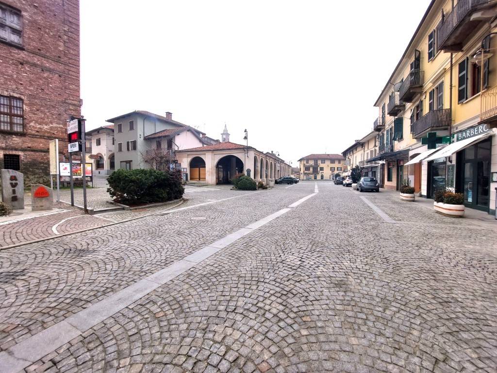 Casa indipendente a Scarnafigi in Piazza Vittorio Emanuele - Foto 5