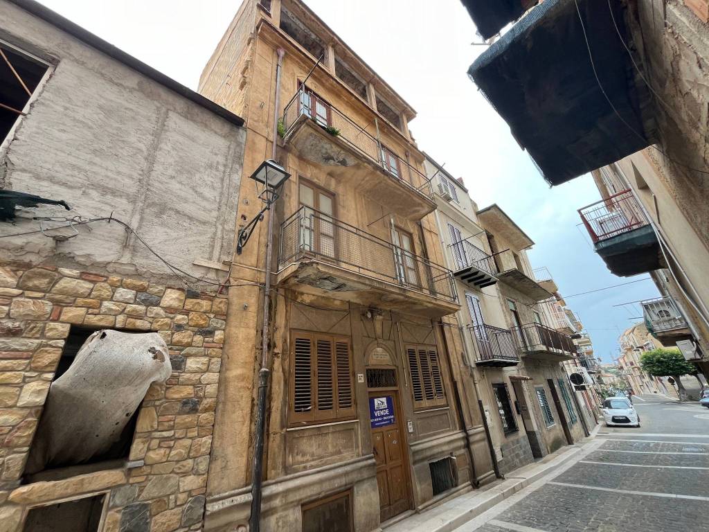 Casa indipendente a Lascari in Via Giuseppe Mazzini - Foto 2