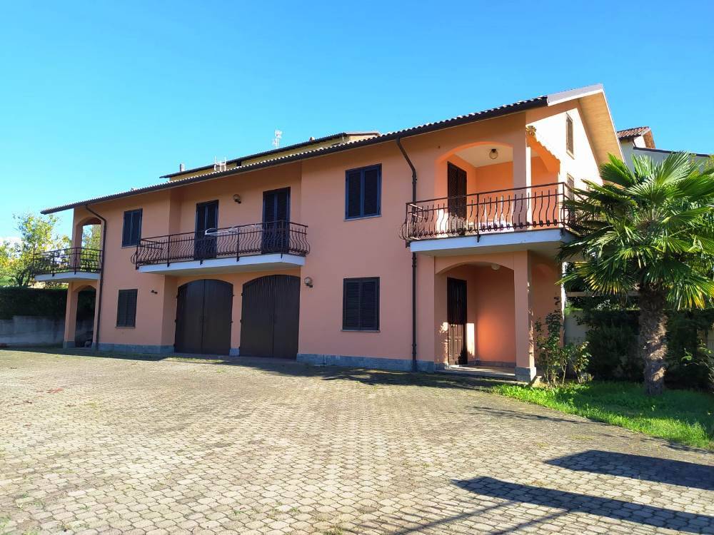 Casa indipendente a Grana monferrato in Via Serracastello, 9 - Foto 2